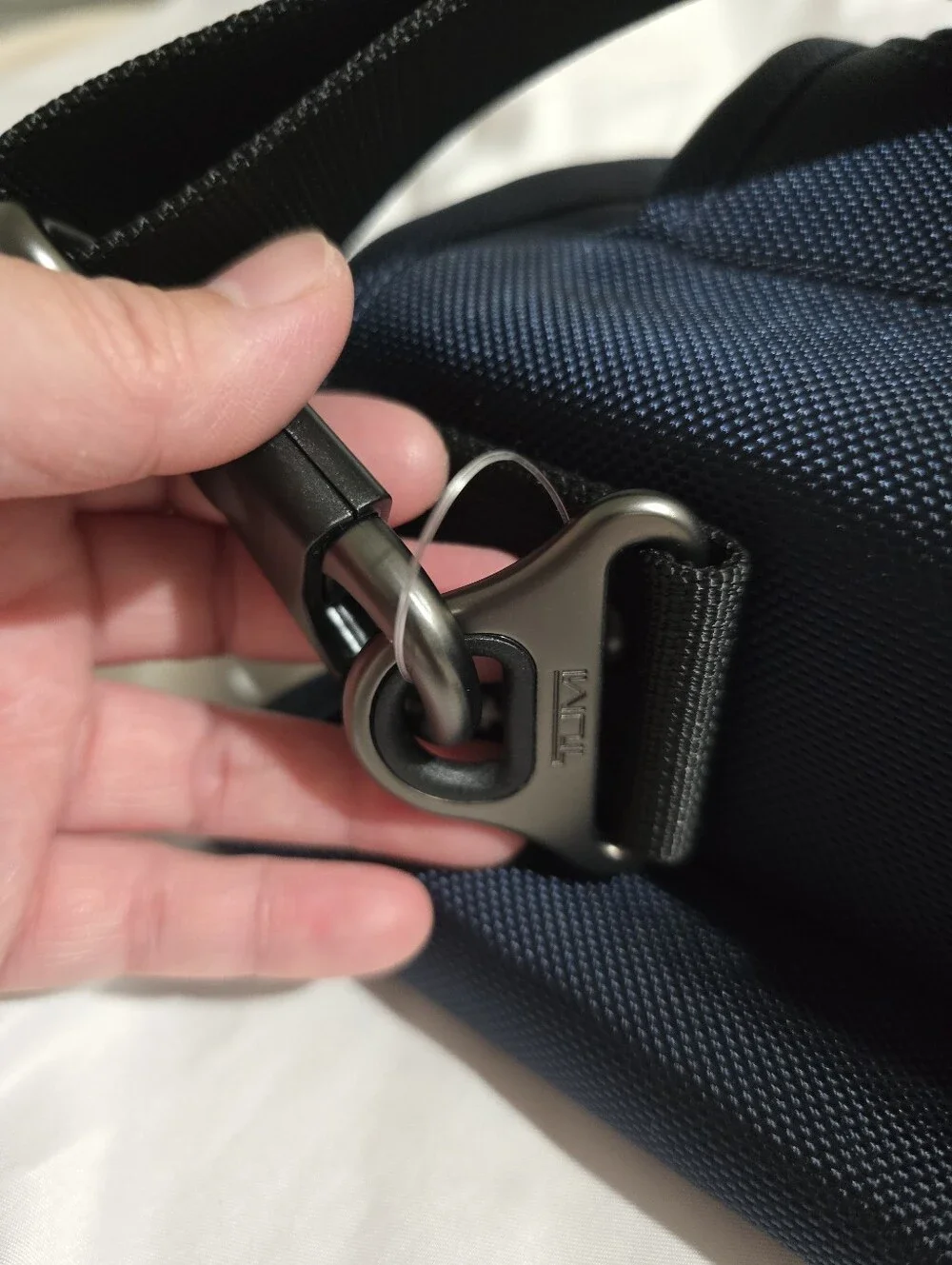 Tumi nwot trifold